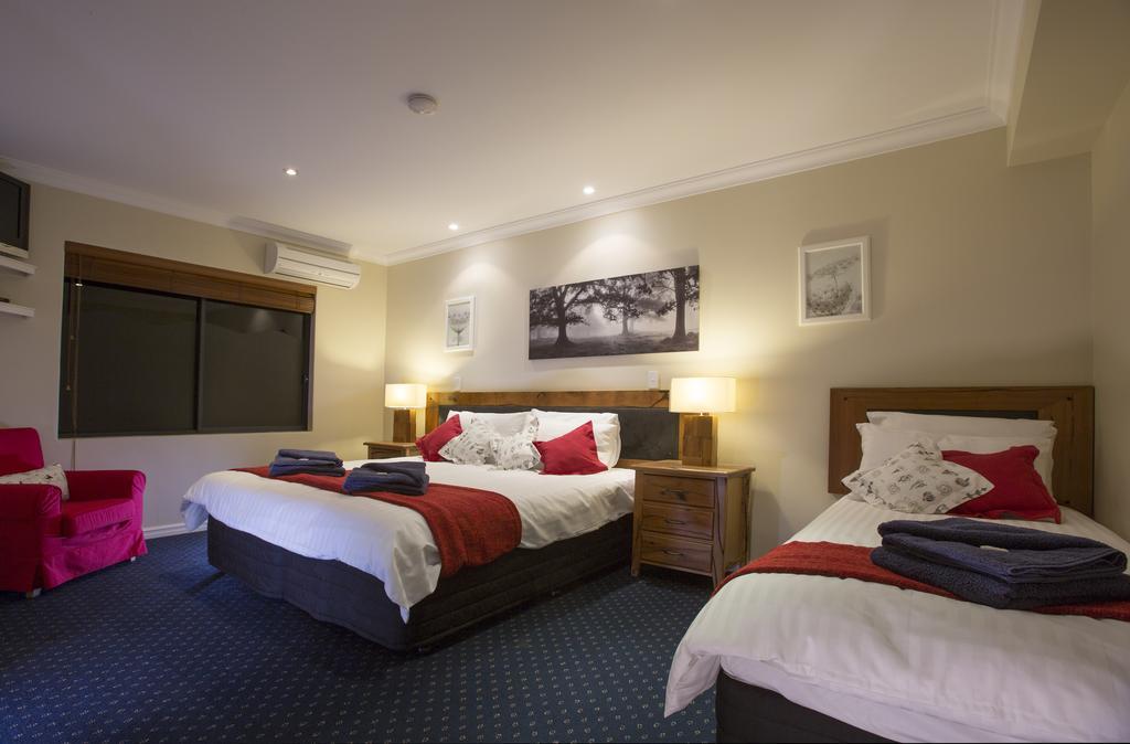 Murray River Lodge Luxury Boutique Accommodation B&B - Adults Only North Yunderup Rom bilde